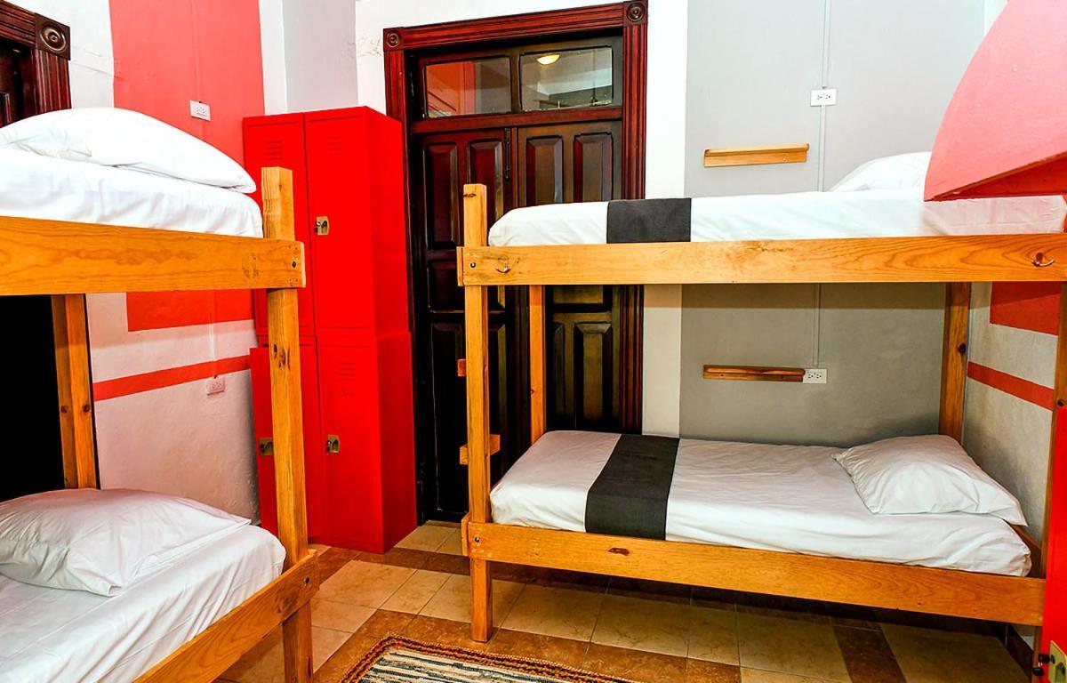 Hostal La 59 Merida Bagian luar foto